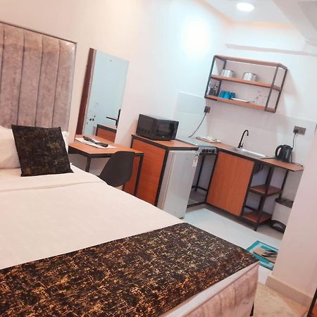 Sandalwood Suites Nakuru - Studios & One Bedroom Suites Exterior photo